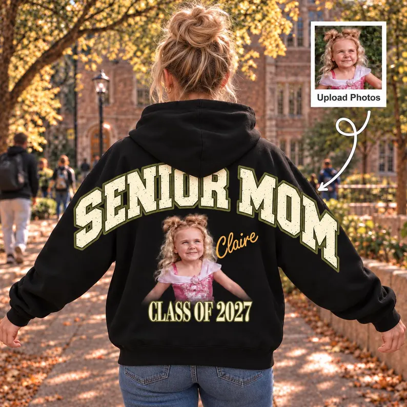 Personalized Retro Senior Mom 2027 Sweatshirt Hoodie