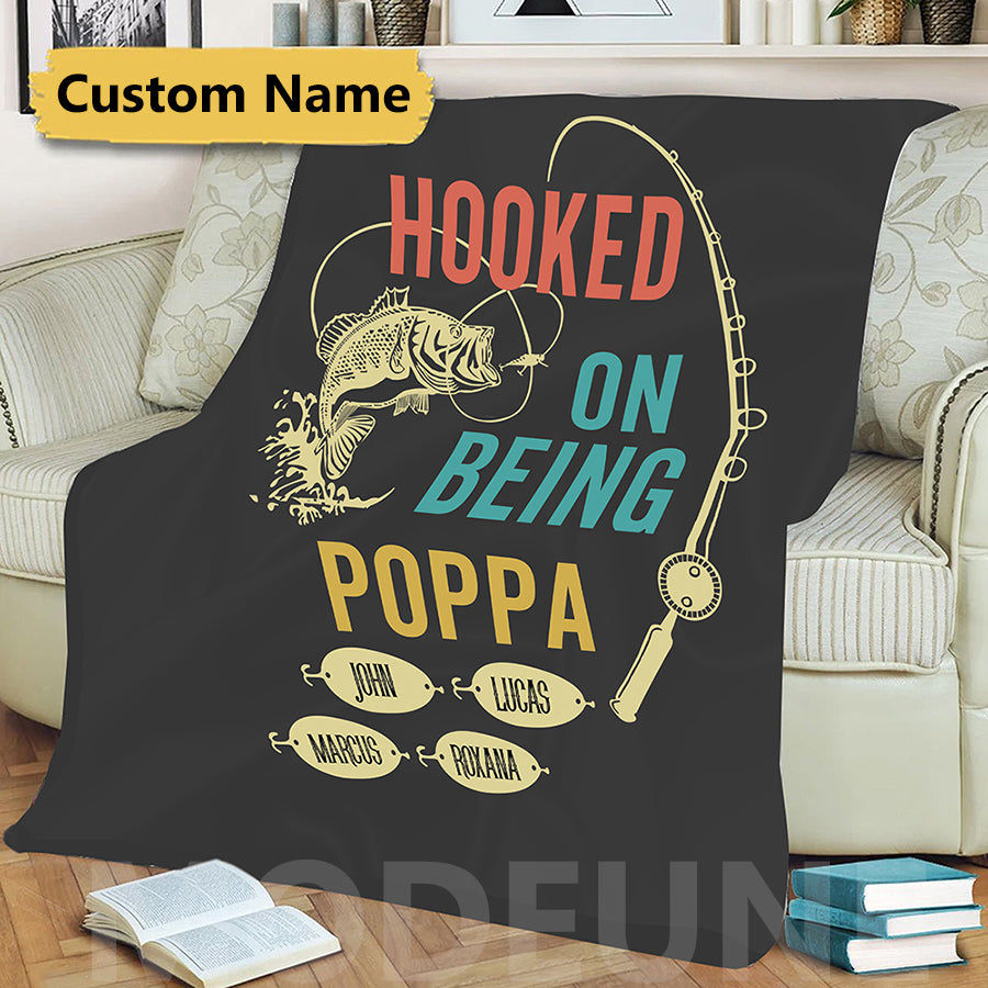 HOOKED ON BEING Customized Decke