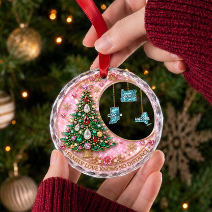 Family Love Knows No Distance With Christmas Tree And Custom States - Personalized Custom Circle Glass Ornament - FAM1187_CGOR