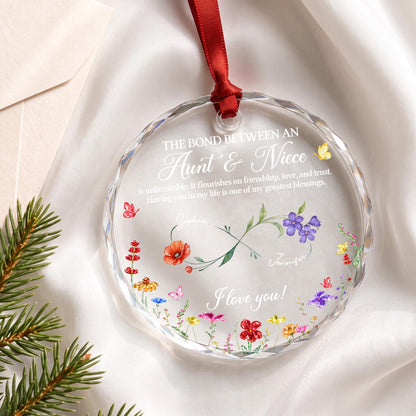 Personalized The Bond Between an Aunt and Niece Glass Ornament